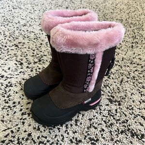 Baffin Winter Boots Insulated Chocolate Brown Pink Back Tassles Abby Youth Sz 12